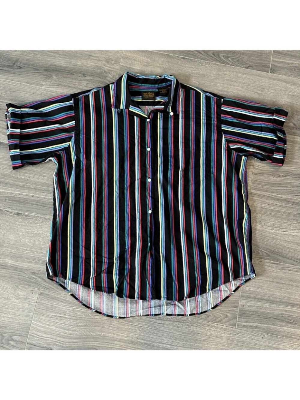 Vintage Eddie Bauer Shirt Mens L Black Rainbow Stripe Short Sleeve Button Up 80s - Picture 2 of 9
